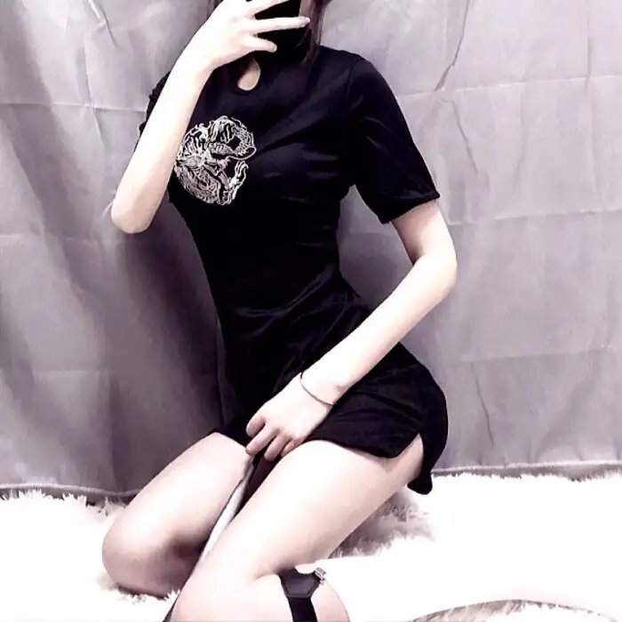 情谜艾曼纽